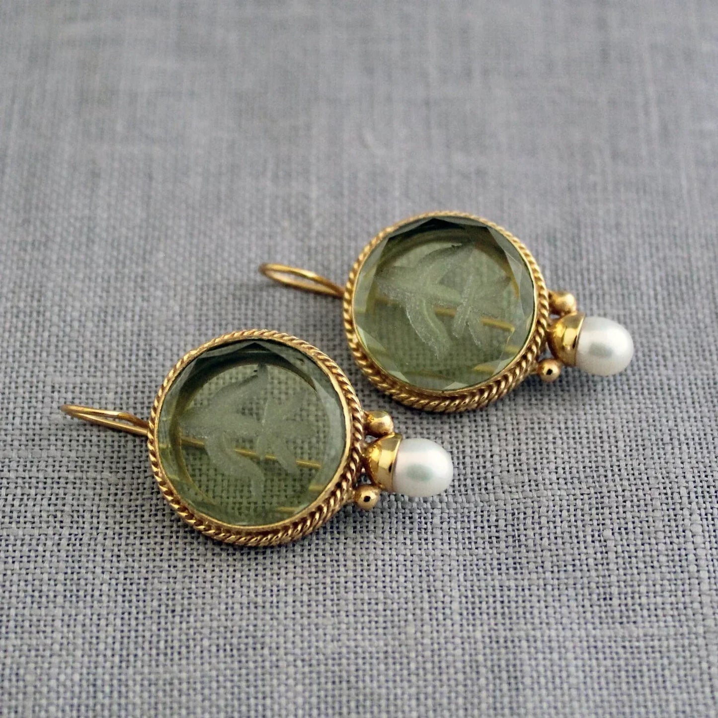 Amélie™ | Pendientes vintage con piedra verde y perla