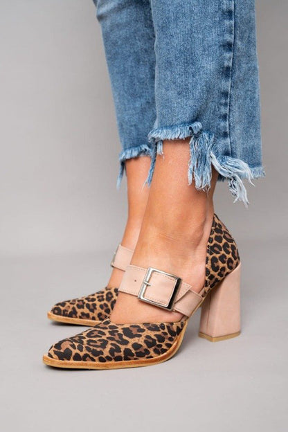 Selveta | Sandalias de ante con estampado de leopardo y tacón estable